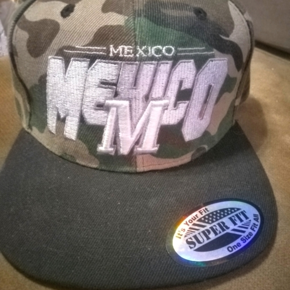 Mexico Snapback Hat! Good Condition!